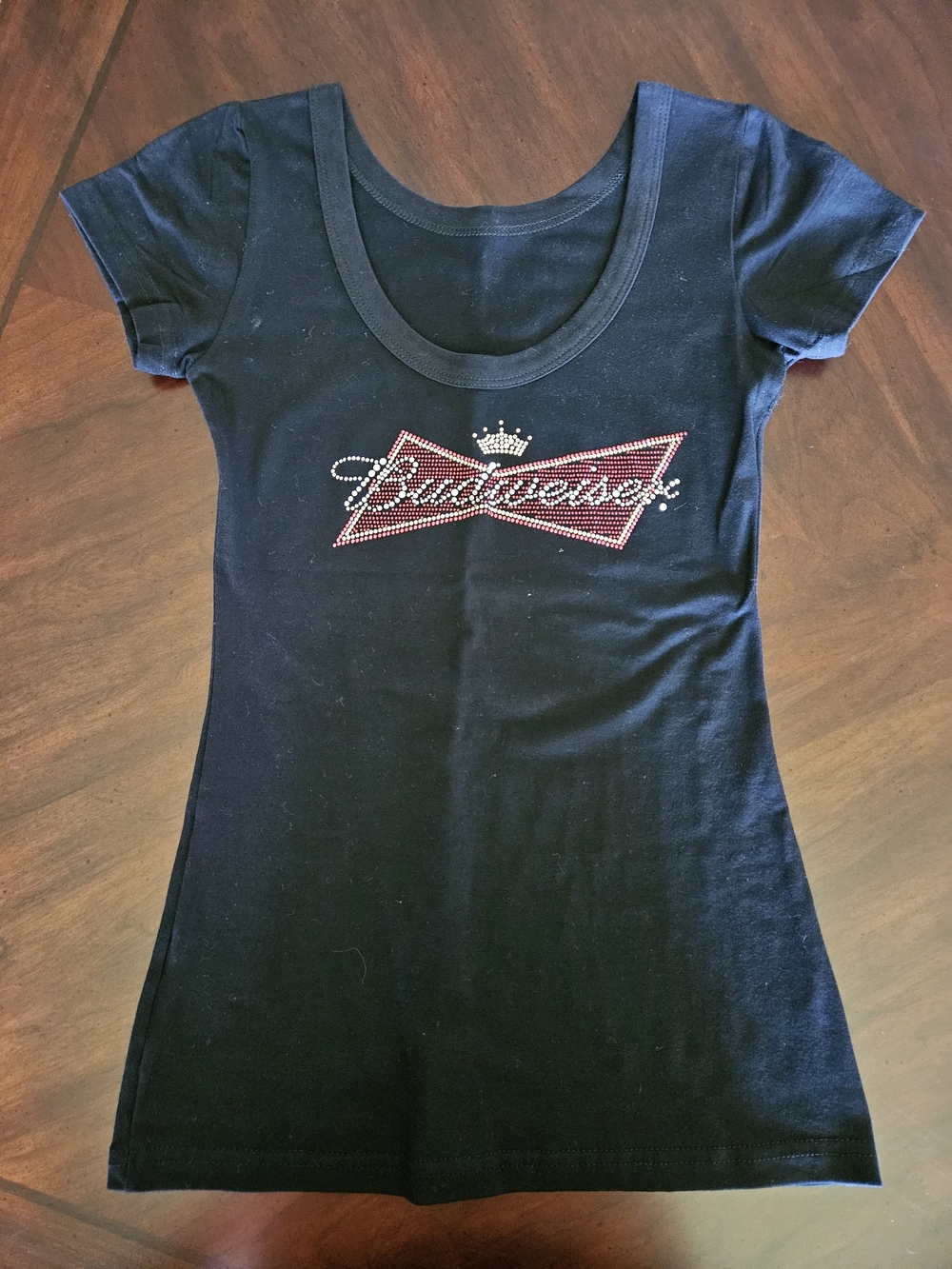 NWOTs Women's Budweiser Scoop Neck Tee with Rhinestone Logo